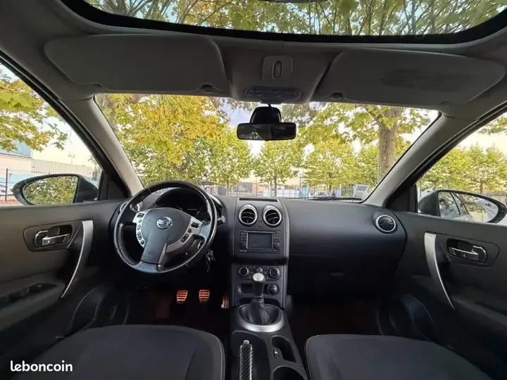 Nissan Qashqai 2012 photo 3