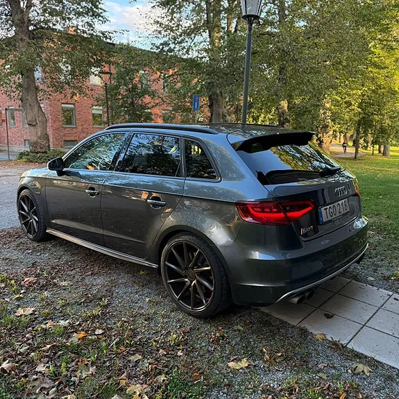 Audi S3 2015 photo 4