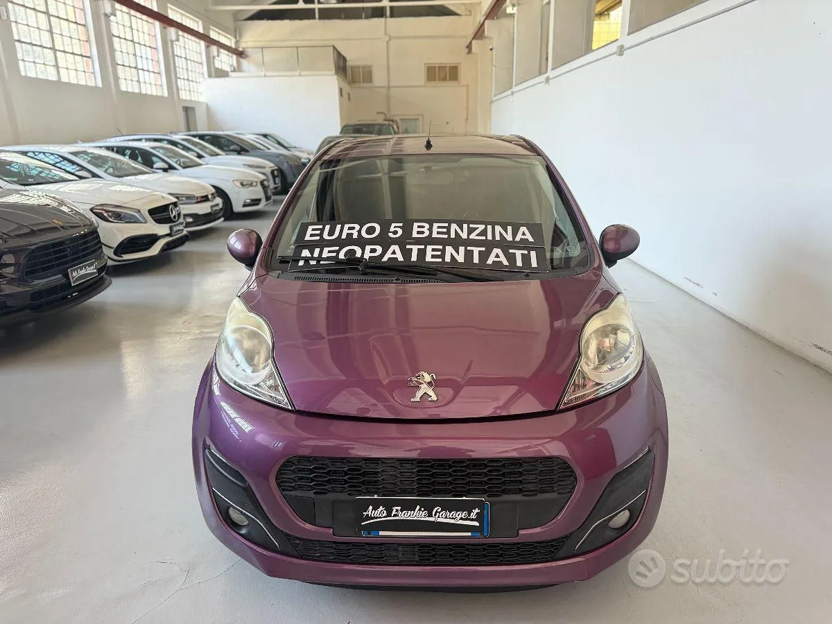Peugeot 107 2012 photo 2