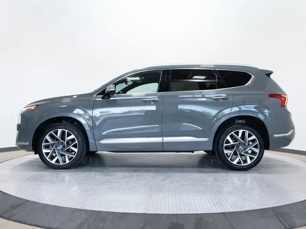 Hyundai Santa Fe 2023 photo 2