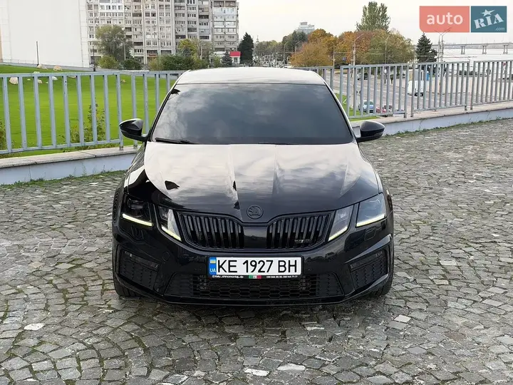 Skoda Octavia 2017 photo 2