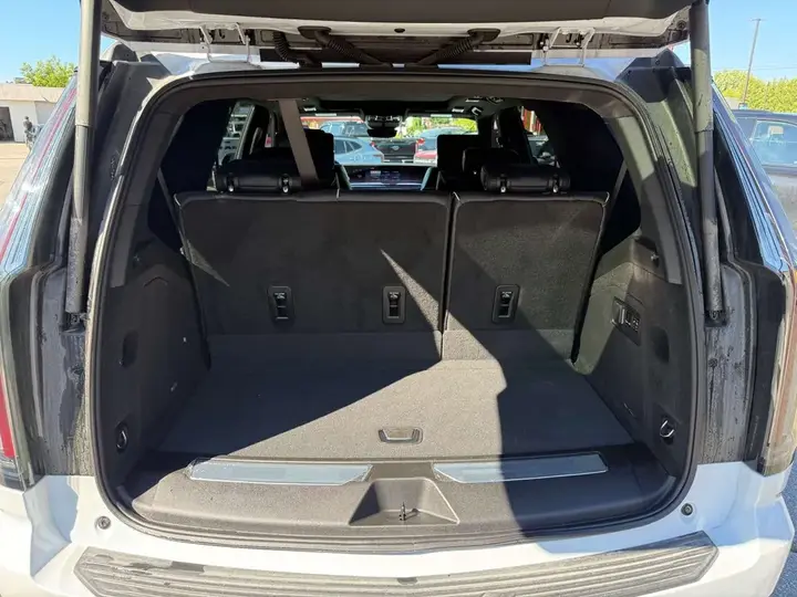 Cadillac Escalade 2026 photo 5