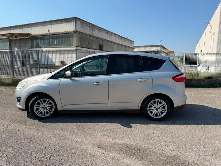 Ford C-Max 2015 photo 4