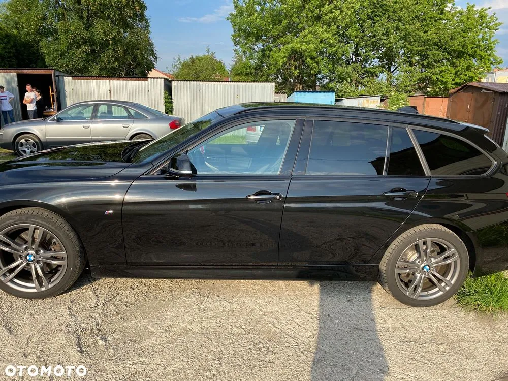 BMW Seria 3 2019 photo 3