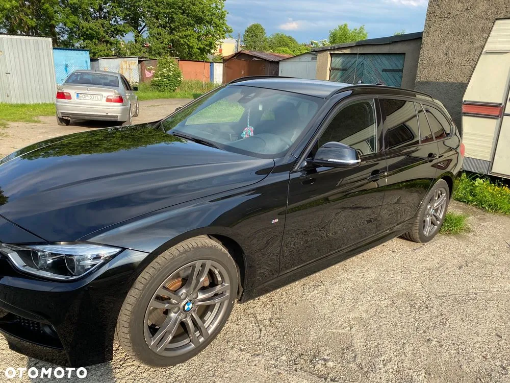 BMW Seria 3 2019 photo 2