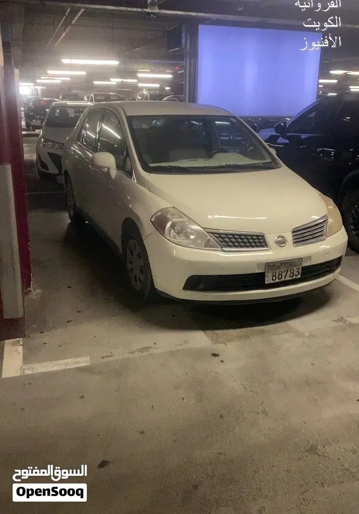 Nissan Tiida