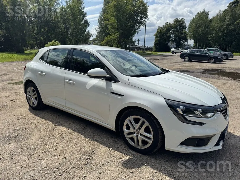 Renault Megane 2017 photo 3