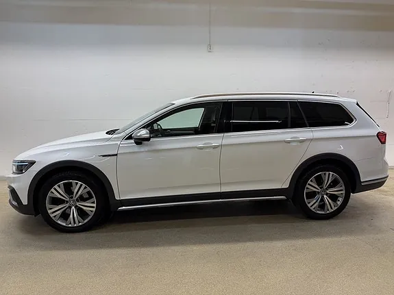 Volkswagen Passat Alltrack 2021 photo 3
