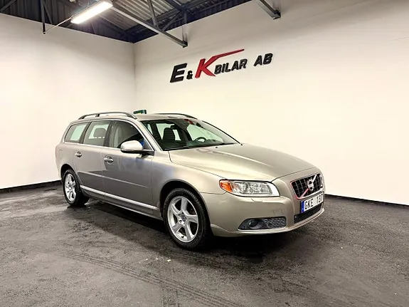 Volvo V70 2012 photo 5
