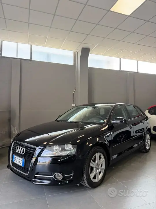Audi A3 2012 photo 2