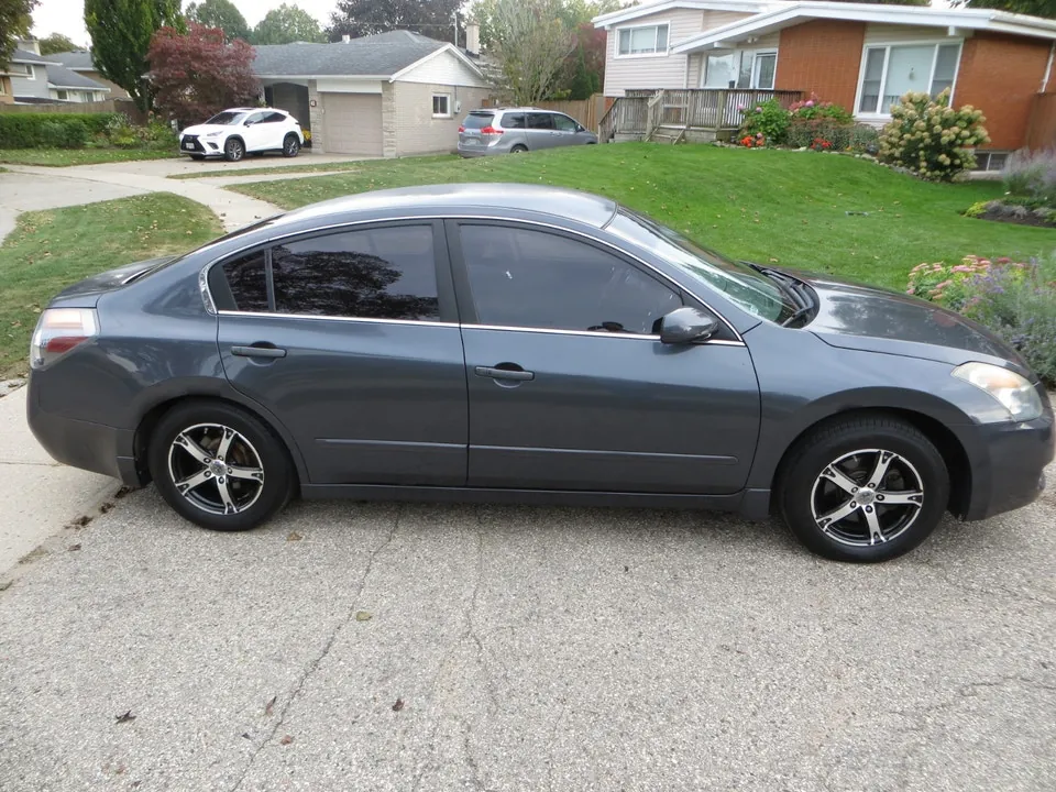 Nissan Altima 2009 photo 5