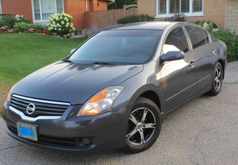 Nissan Altima