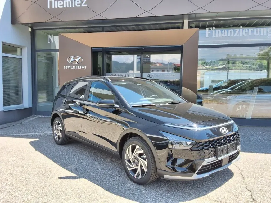 Hyundai Bayon photo 3