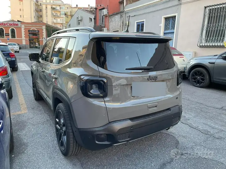 Jeep Renegade 2021 photo 2