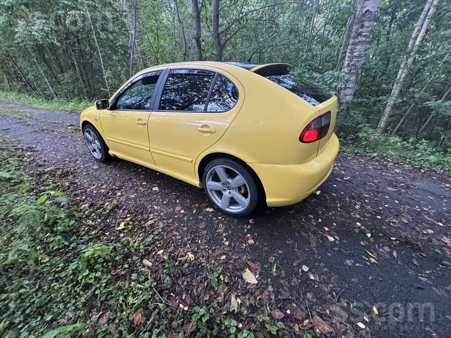 Seat Leon 2002 photo 2