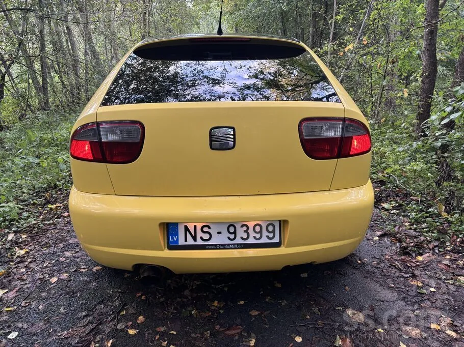 Seat Leon 2002 photo 3