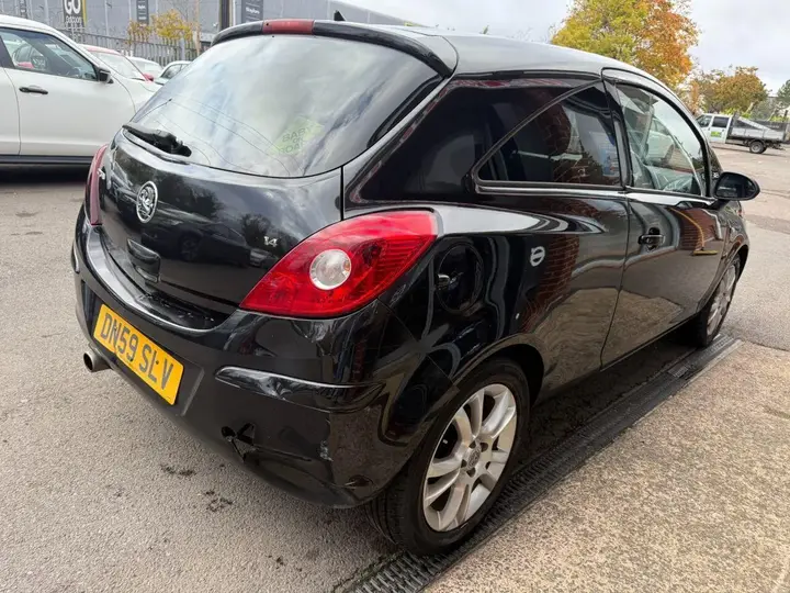 Vauxhall Corsa 2009 photo 5
