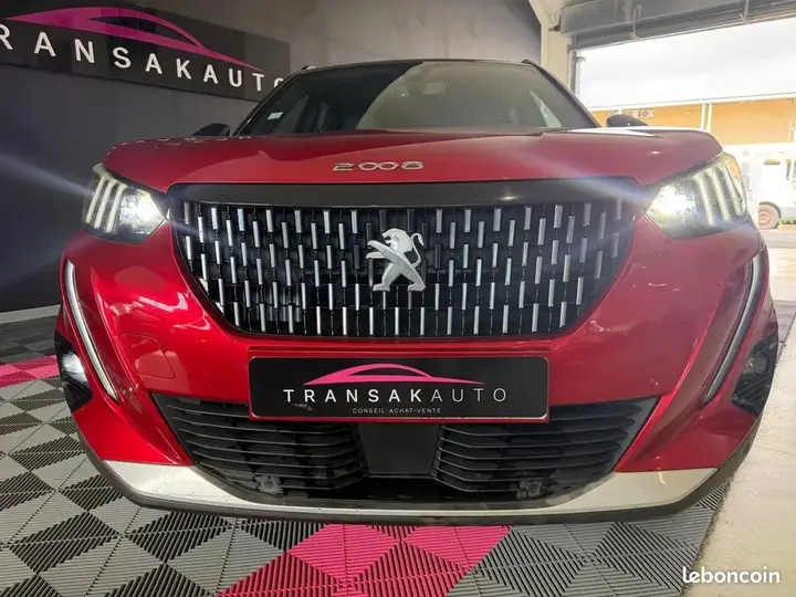 Peugeot 2008 2021 photo 2