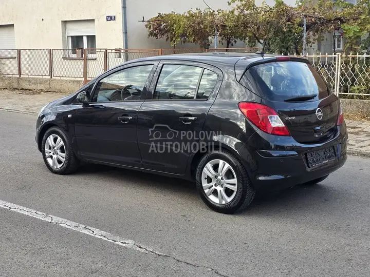 Opel Corsa D 2013 photo 5