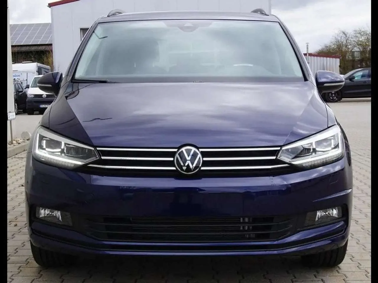 Volkswagen Touran 2025 photo 3
