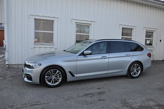 BMW 530D 2020 photo 2