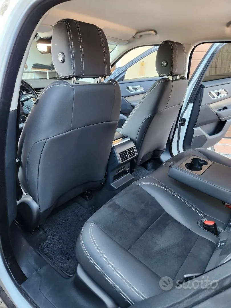 Land Rover Velar 2019 photo 4
