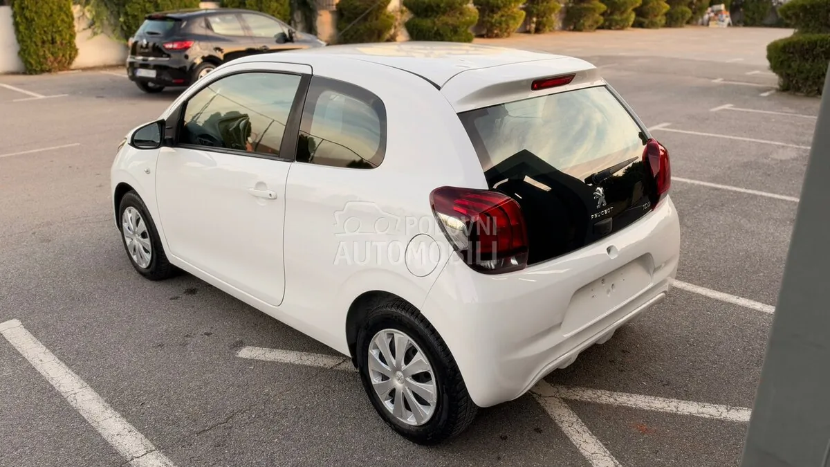 Peugeot 108 2015 photo 4