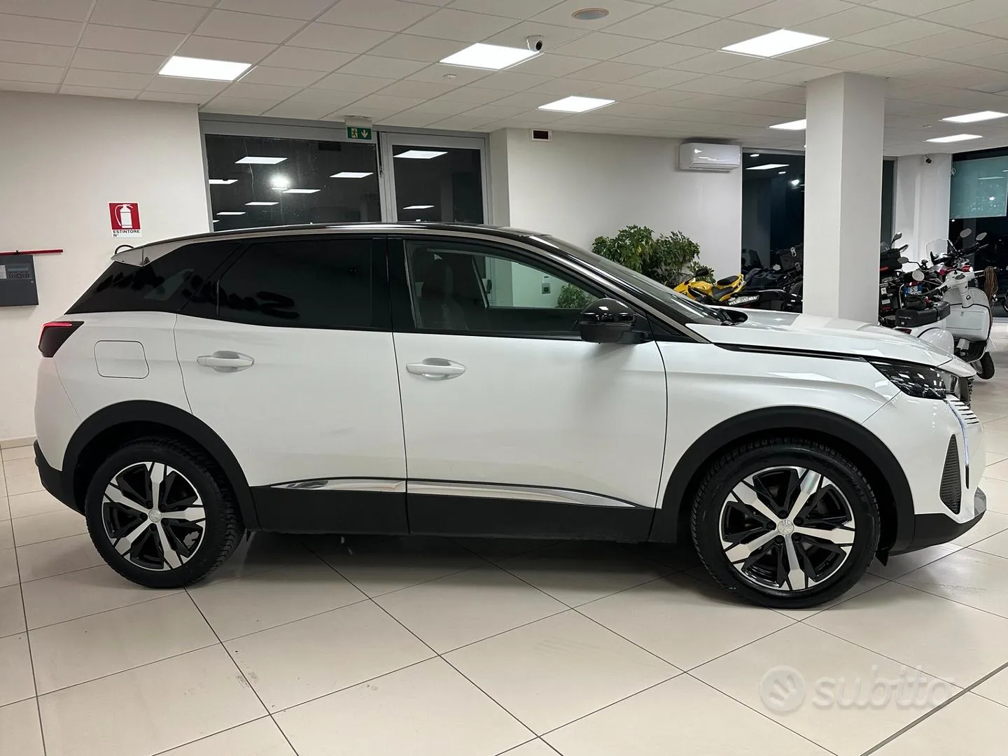 Peugeot 3008 2022 photo 4