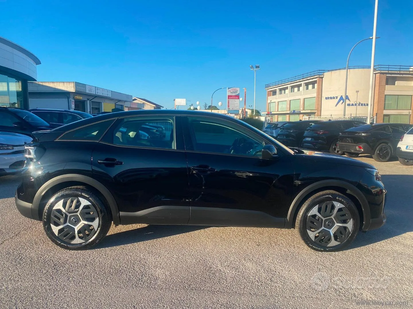 Citroen C4 2025 photo 4