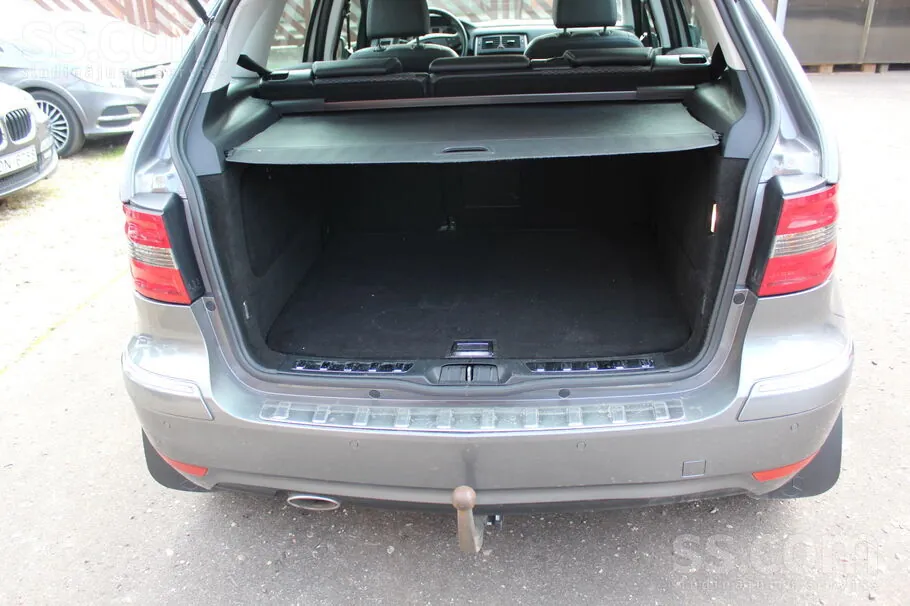 Mercedes-Benz B200 2009 photo 5