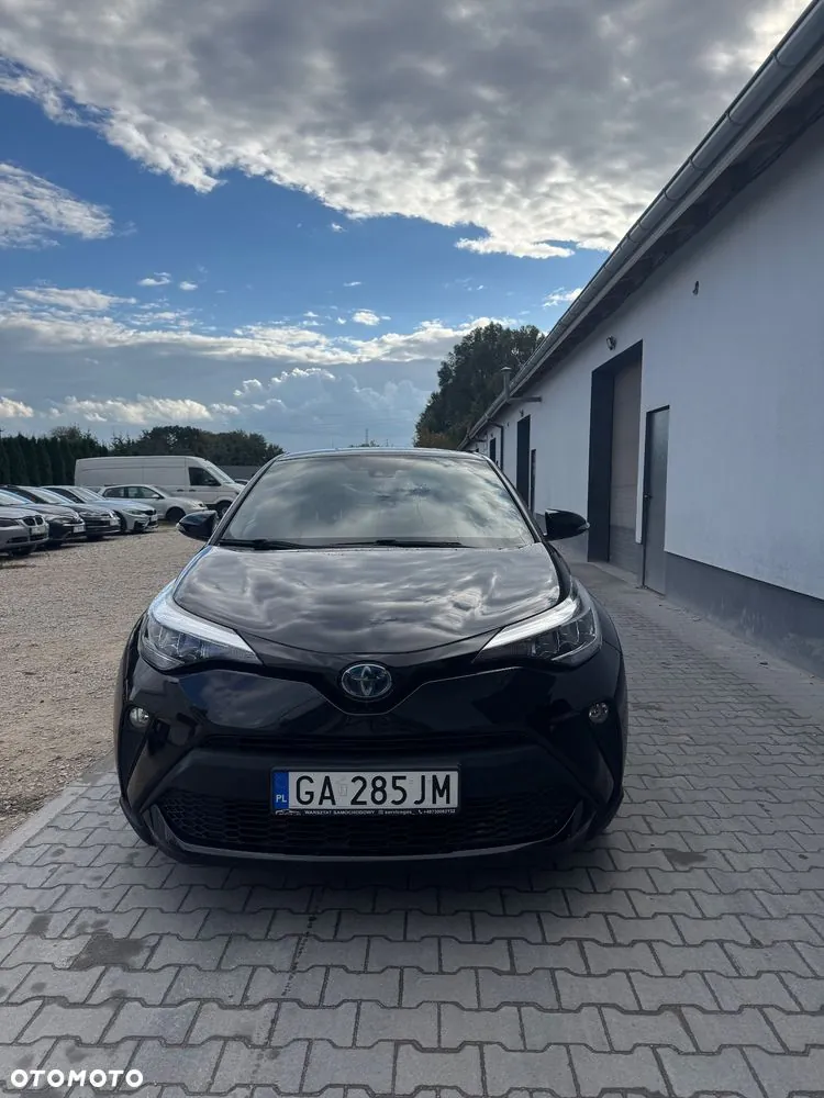 Toyota C-Hr 2020 photo 2