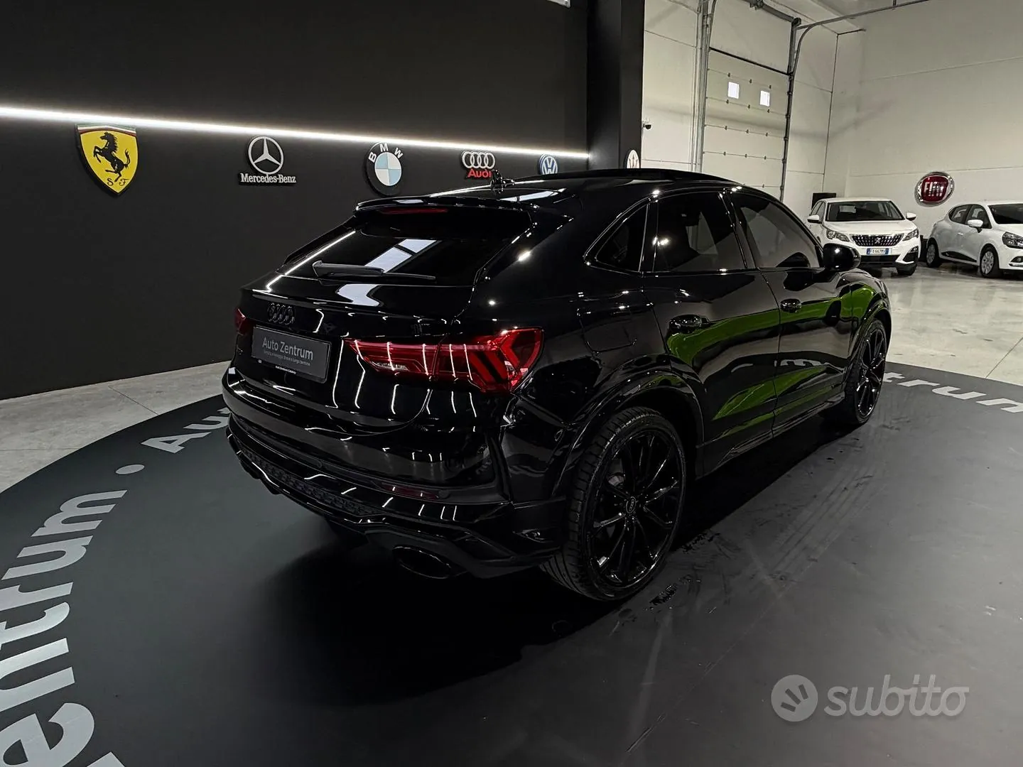 Audi Q3 2023 photo 3