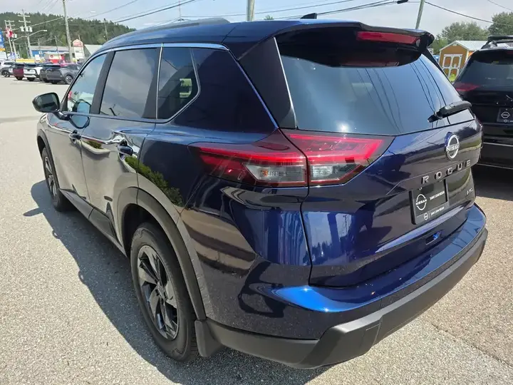 Nissan Rogue 2026 photo 5