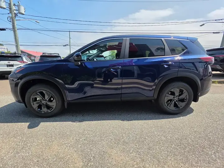 Nissan Rogue 2026 photo 4