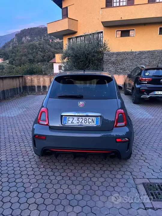 Abarth 595 2019 photo 3
