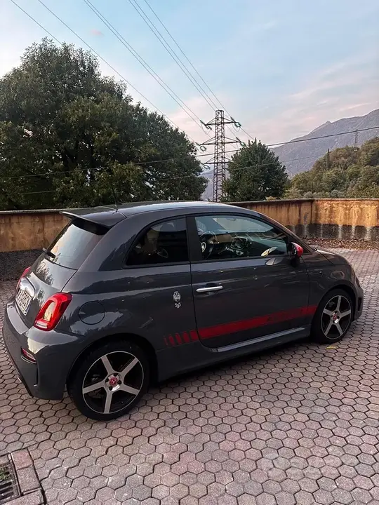 Abarth 595 2019 photo 2