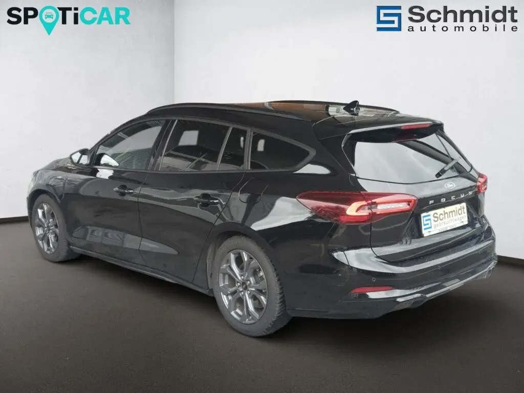 Ford Focus 2024 photo 3