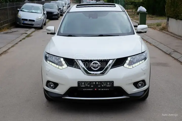 Nissan X-Trail 2016 photo 2