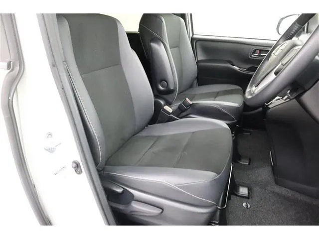 Toyota Sienta 2021 photo 5
