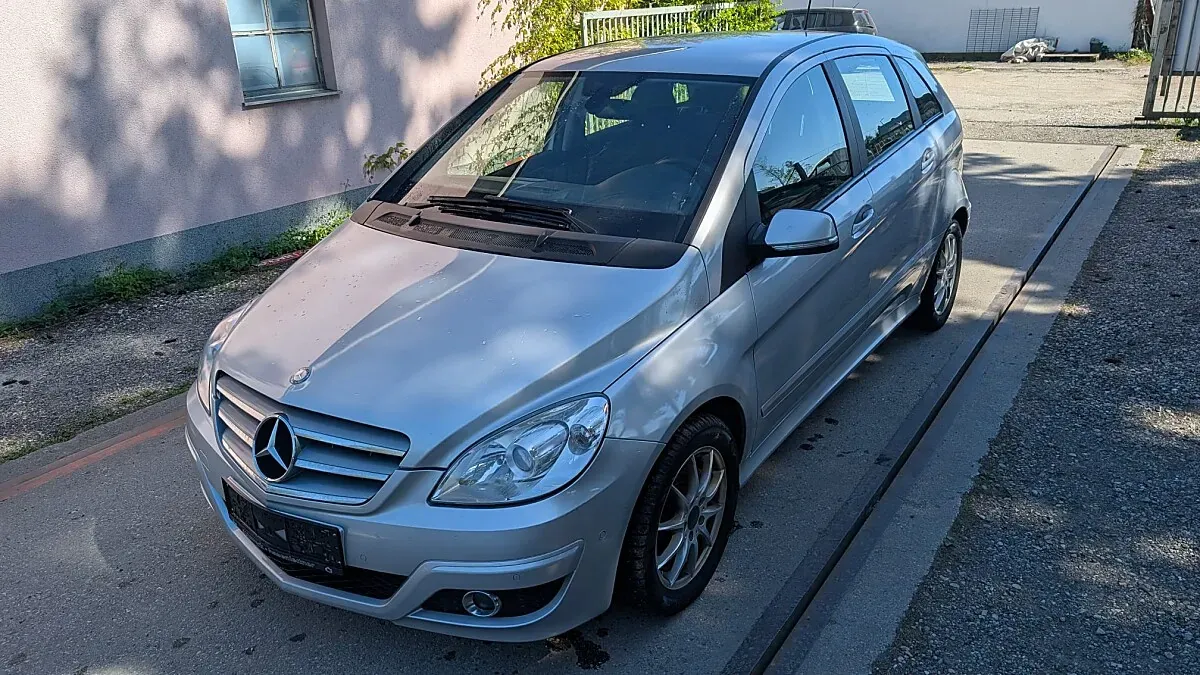 Mercedes-Benz B-Class 2008 photo 2