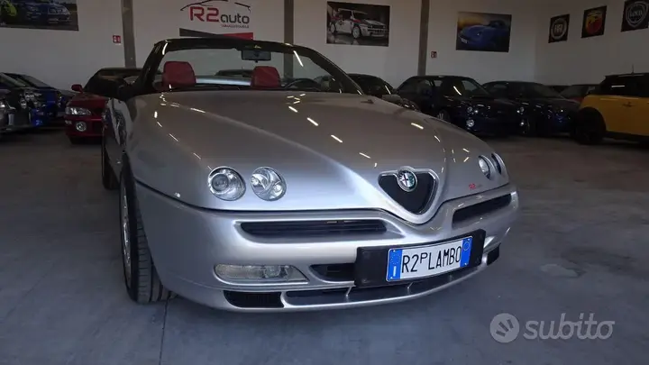 Alfa Romeo Spider 2001 photo 5