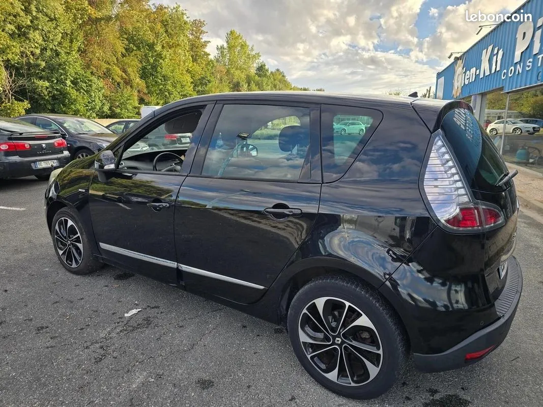 Renault Scenic 2016 photo 4