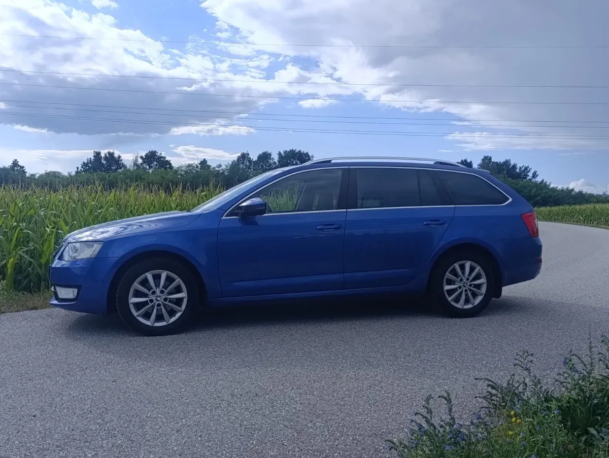 Skoda Octavia 2015 photo 3