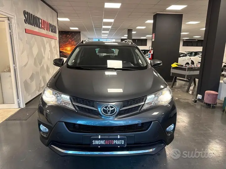 Toyota Rav4 2015 photo 3
