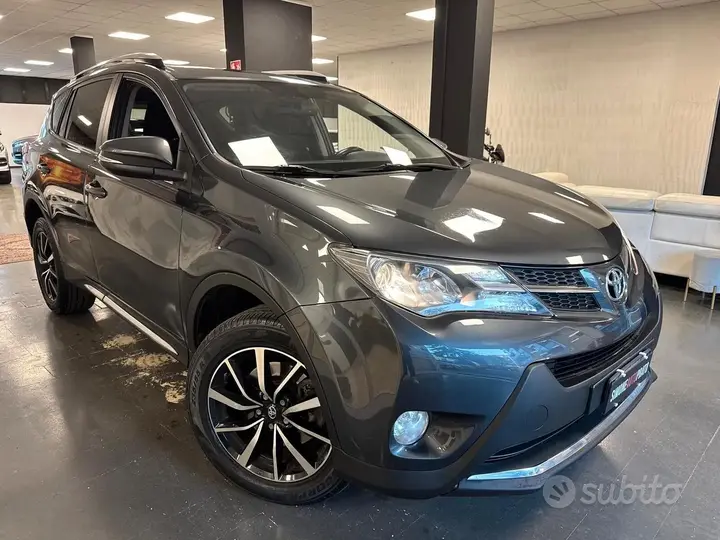 Toyota Rav4 2015 photo 4