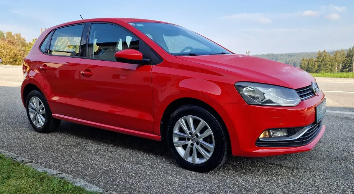 Volkswagen Polo 2015 photo 3
