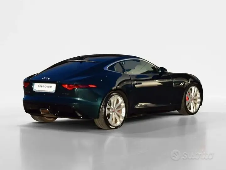 Jaguar F-Type 2019 photo 2