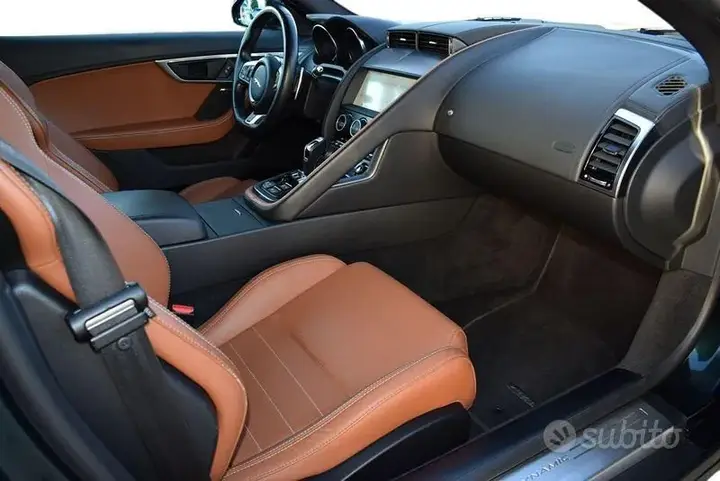 Jaguar F-Type 2019 photo 3