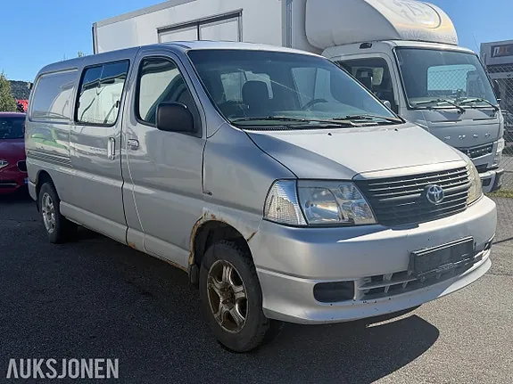 Toyota Hiace 2007 photo 3