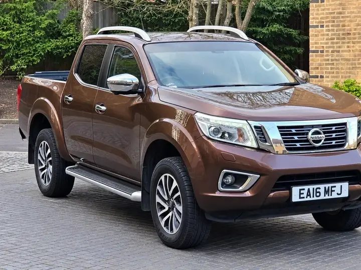 Nissan Navara 2016 photo 4